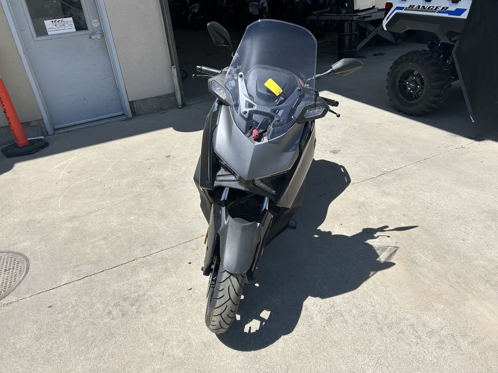 2025 Yamaha XMAX