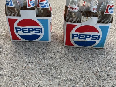 Vintage Pepsi and 7 up Bottles
