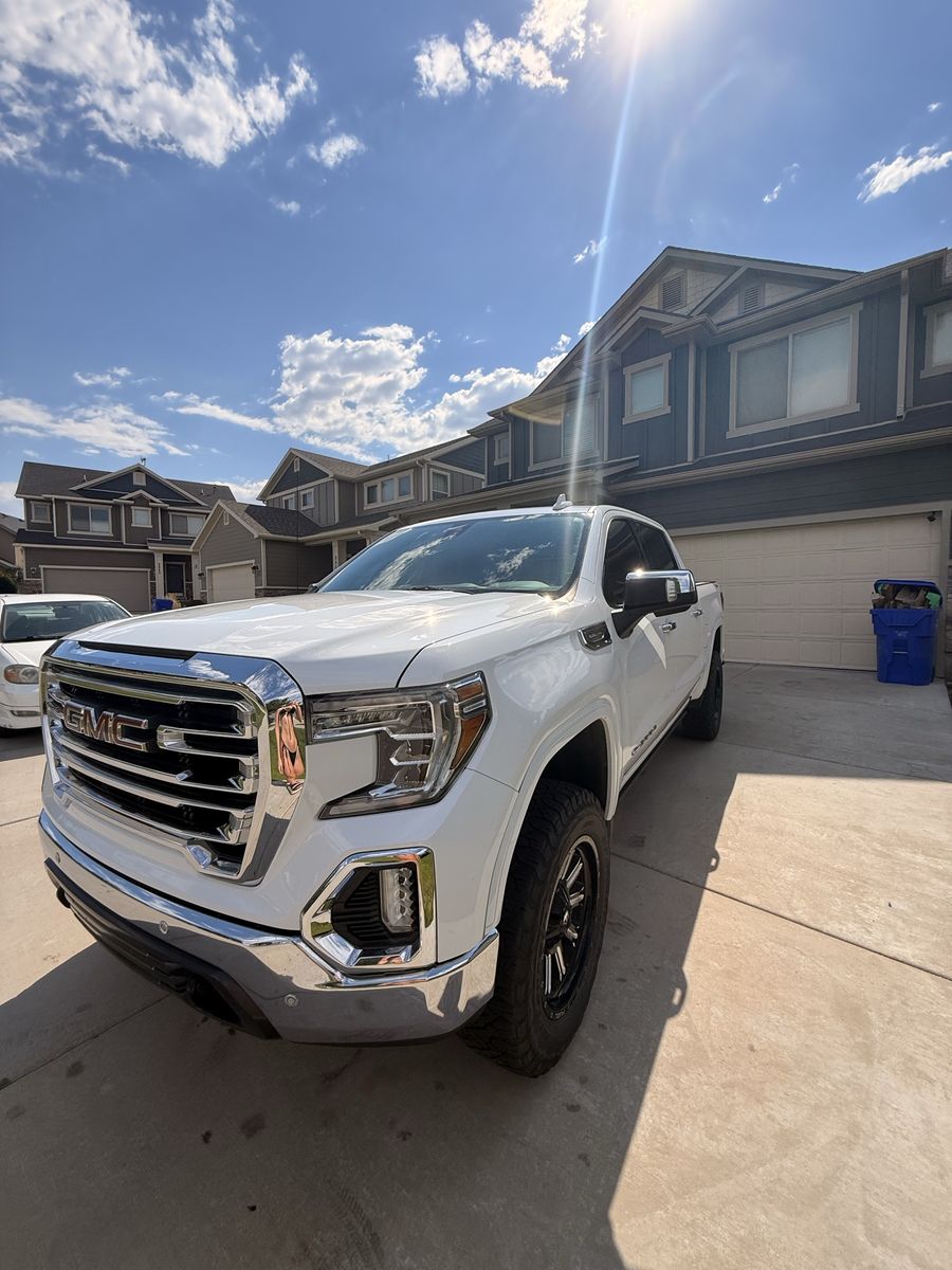 2020 GMC 1500 SLT