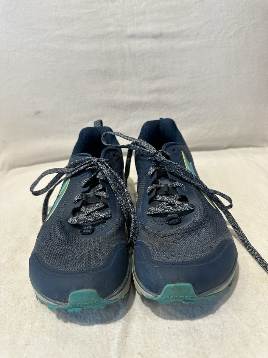 Altra Timp 3 women’s size 8.5 blue lightweight trail shoes lightly used