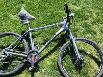 giant revel mountain bike