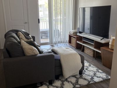 Modern Dark Gray Sectional Sofa with Chaise and Ottoman
