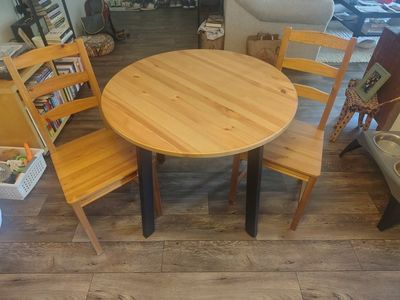 kitchen table