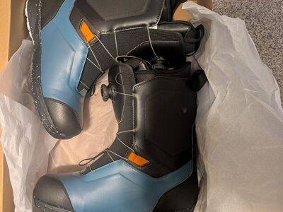 NEW Rossignol Crank H4 BOA Snowboard Boot Size 9.5 and Size 11.5