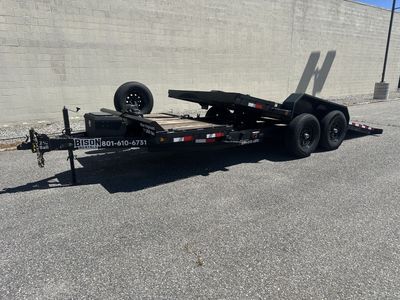 20’ Tilt Trailer