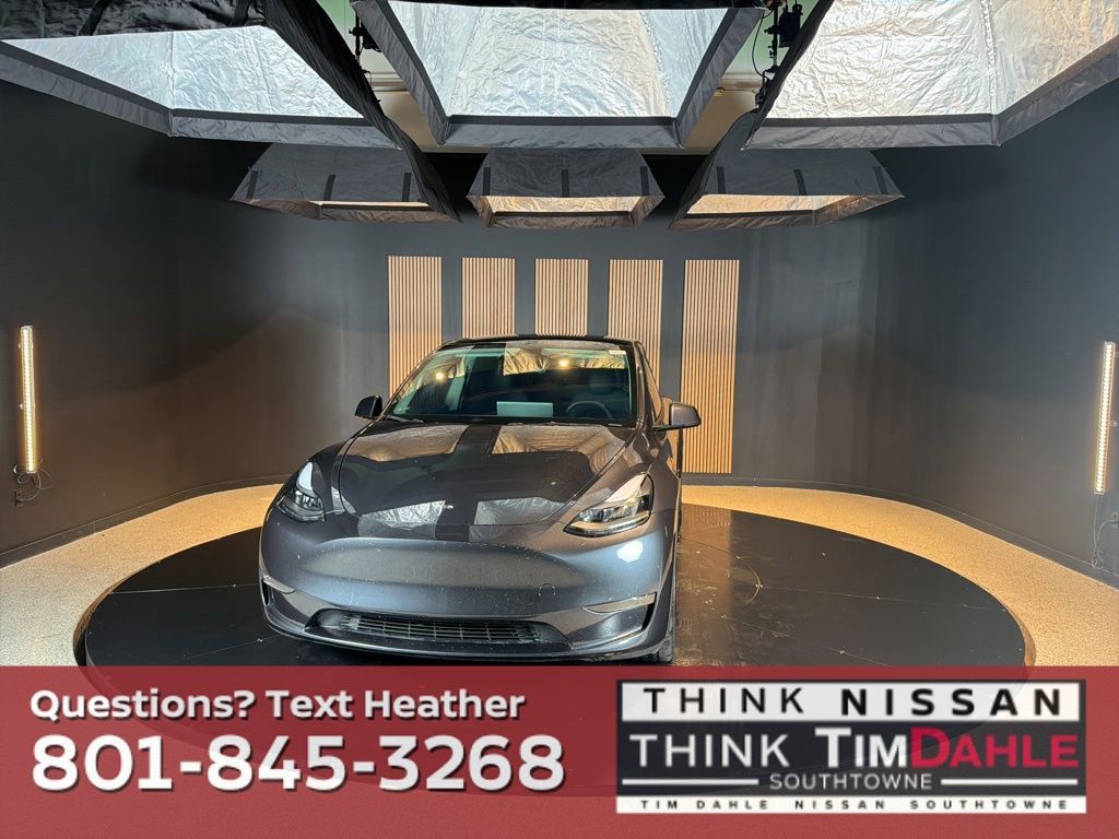 2024 Tesla Model Y Long Range