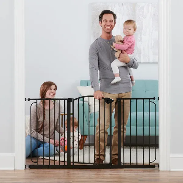 Baby/Pet Gates