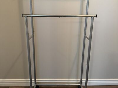 Adjustable Garment Rack