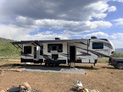2014 Dutchmen Voltage 3605