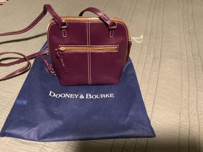 Dooney & Bourke Purse