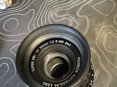 Fuji XF 35mm F2 R WR