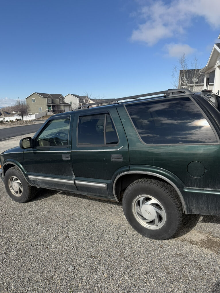 2001 CHEVROLET BLAZER LT
