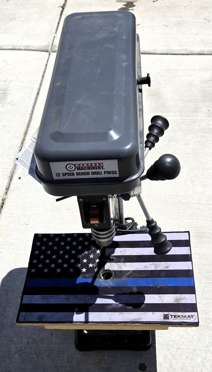 CENTRAL MACHINERY 10" 12 Speed Bench Drill Press