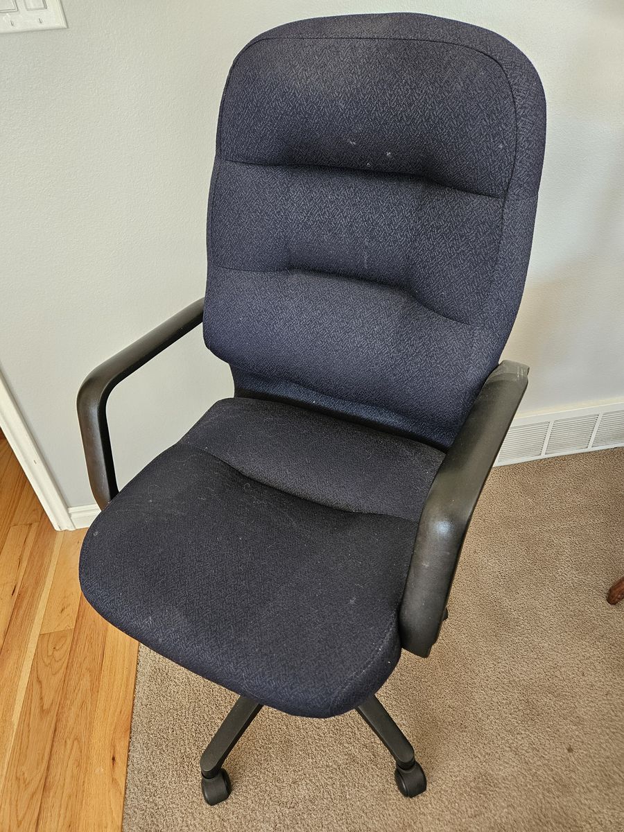 Nice Office chair