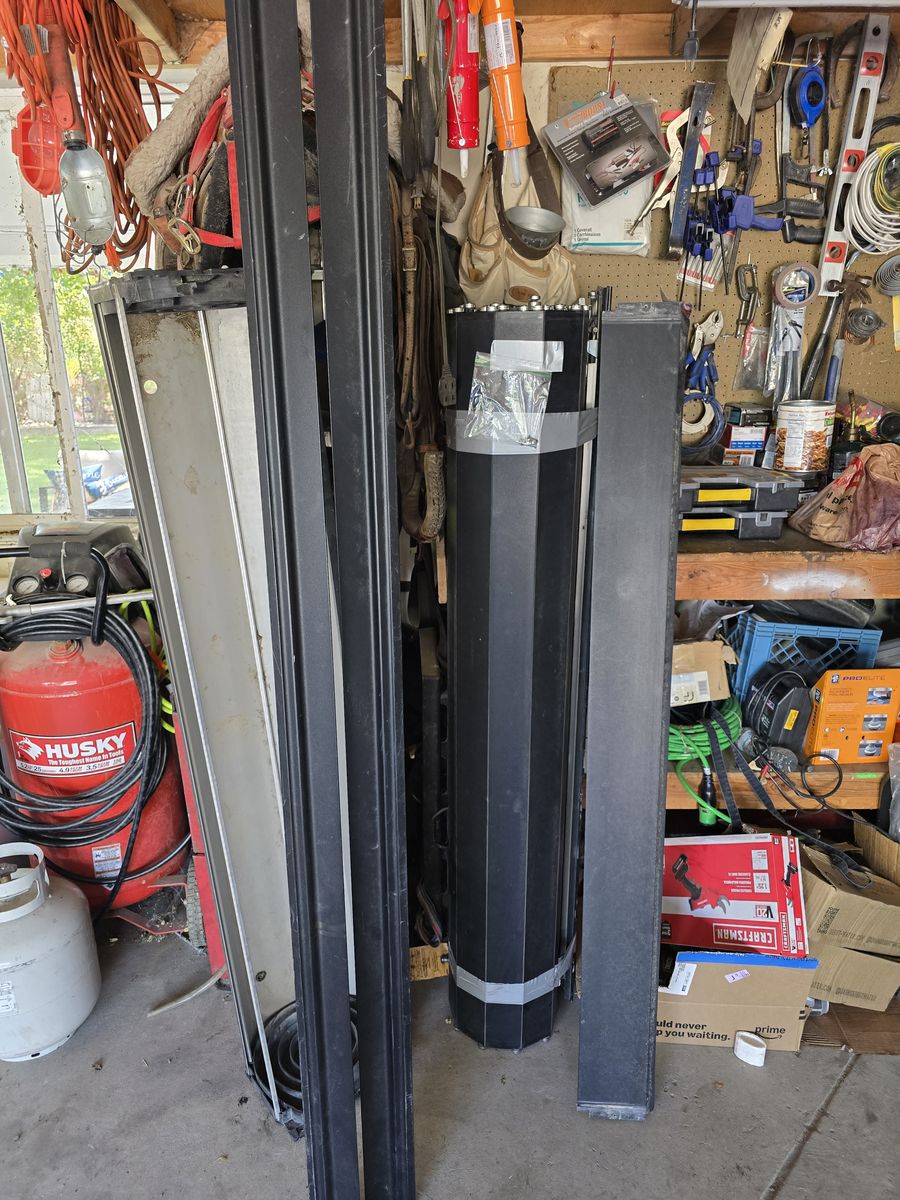 Retractable Tonneau Cover