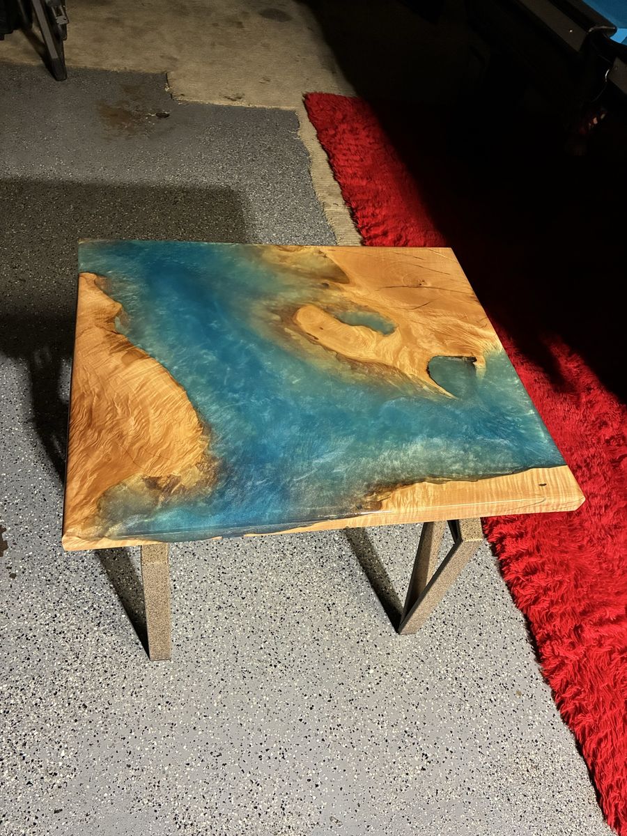 LIVE RESIN EPOXY TABLE