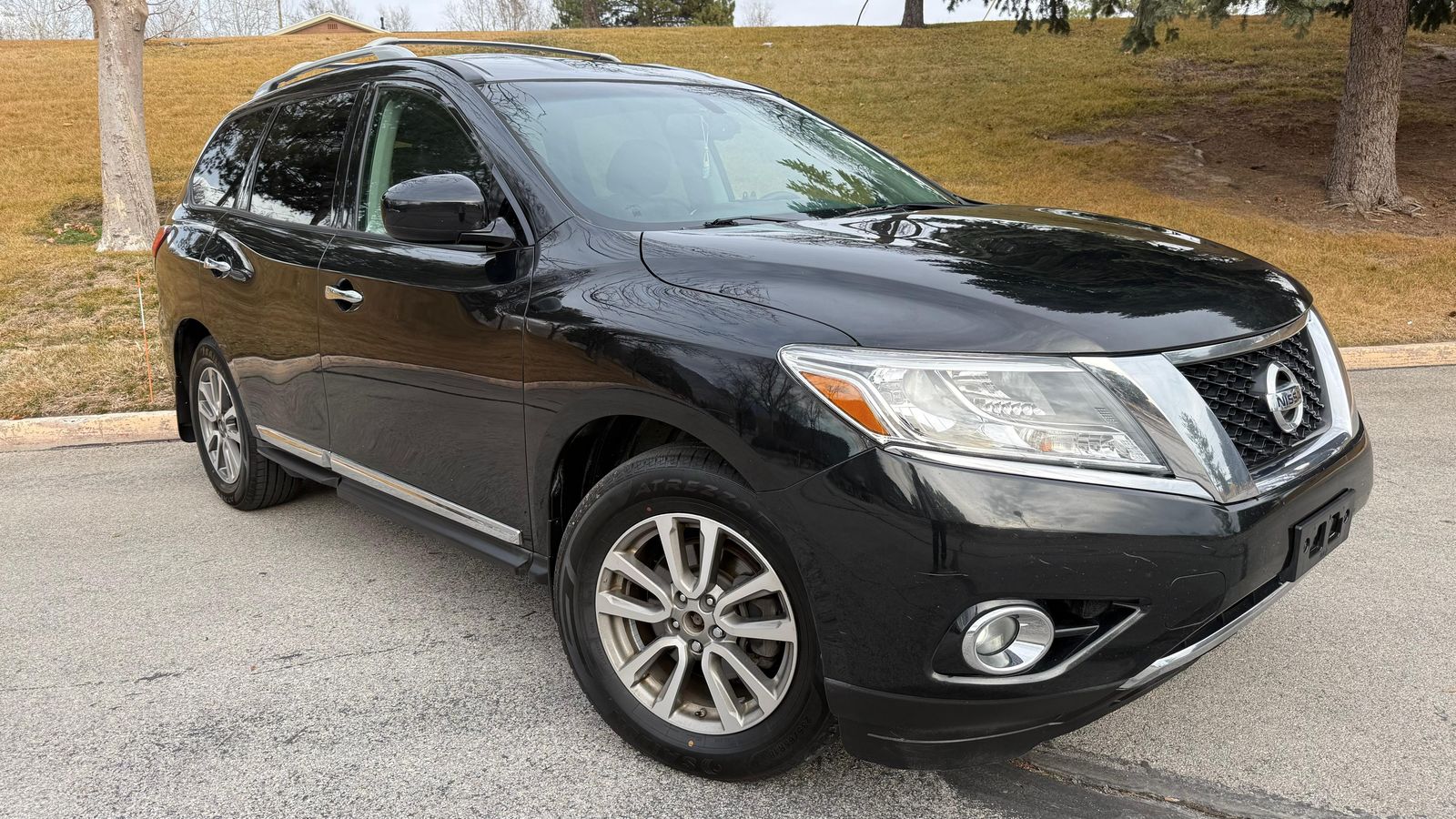 2015 NISSAN PATHFINDER SL