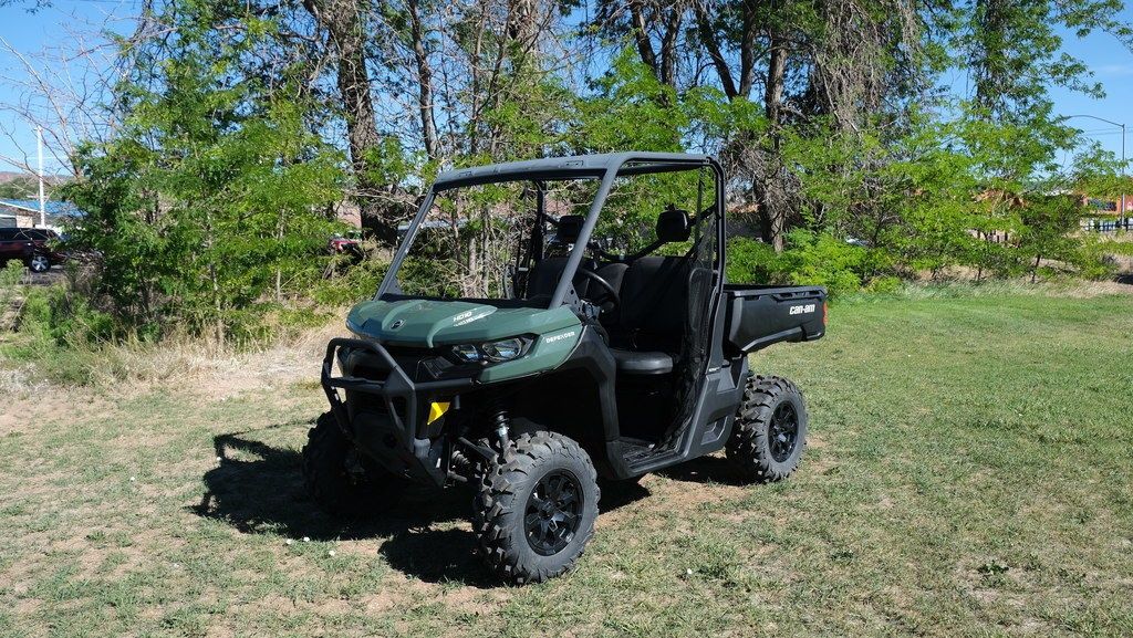 2024 Can-Am Defender DPS HD10 Tundra Green