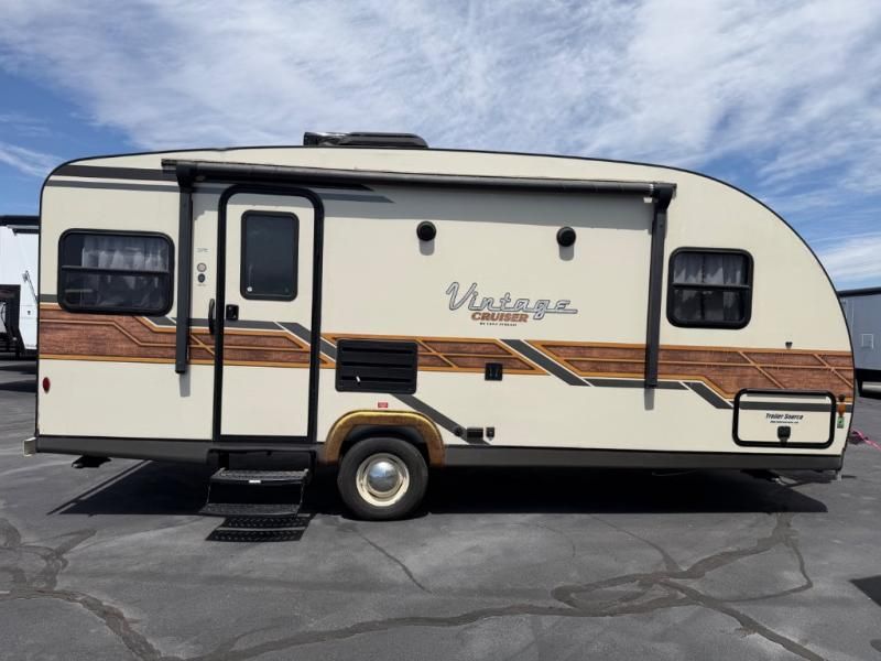 Used 2019 Gulfstream Vintage 19ERD