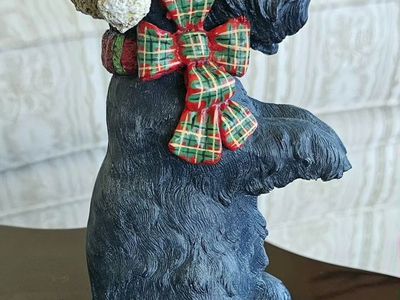 Scottish Terrier Christmas Stocking Holder Holiday Figurine 8.5"T Stocking Holder