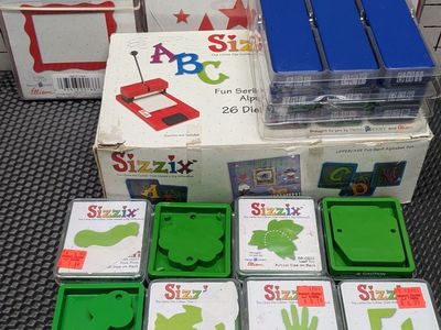 Sizzix dies bundle. With Original red press. 15 items. Will not sell separately. scrapbooking kit