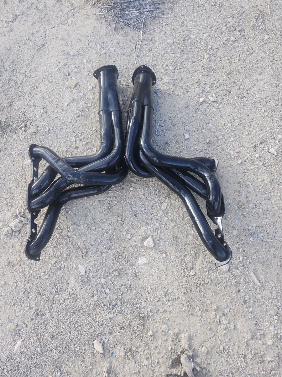 Pistons and Pontiac Parts