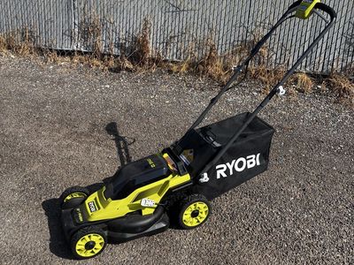 Ryobi ONE+ 18-Inch Cordless Push Lawn Mower with Grass Bagger