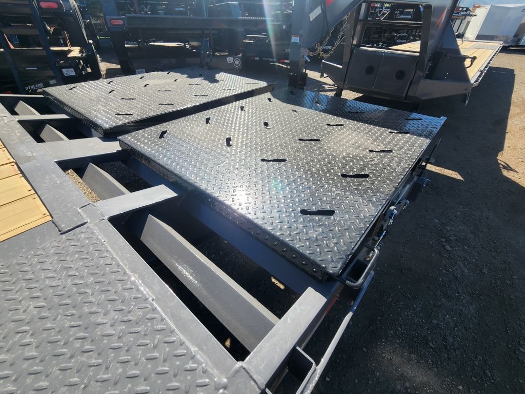 Main image 7