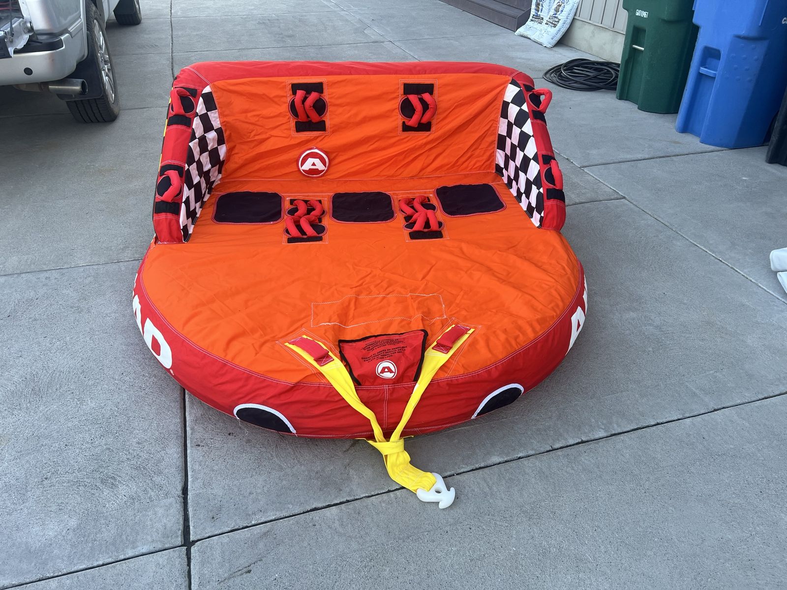 AIRHEAD Super Mable 1-3 Rider Towable Tube - Red/Orange Water Inflatable for Boating