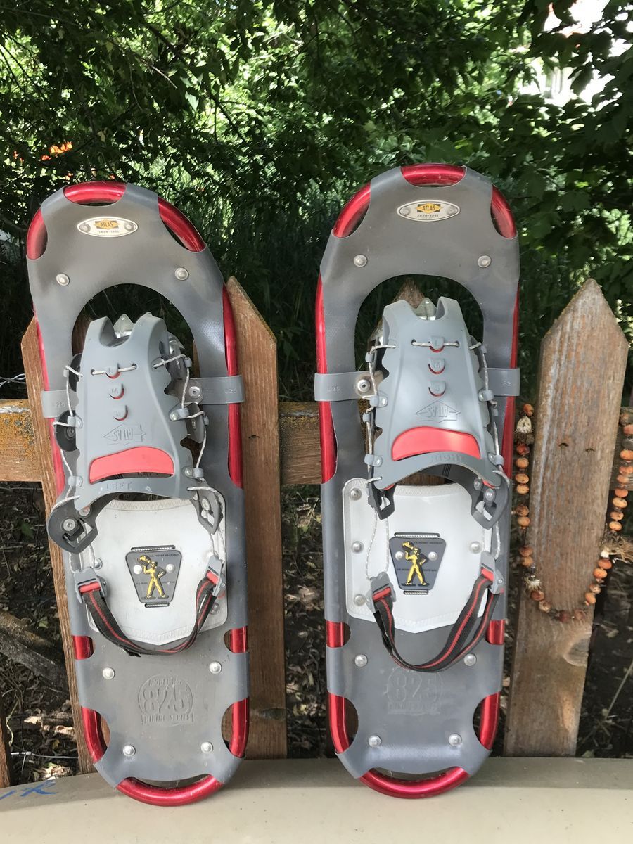 Snowshoes (Atlas 825)