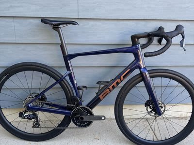 2026 BMC Roadmachine 01 Force AXS. 56cm. Powermeter. Mint Condition