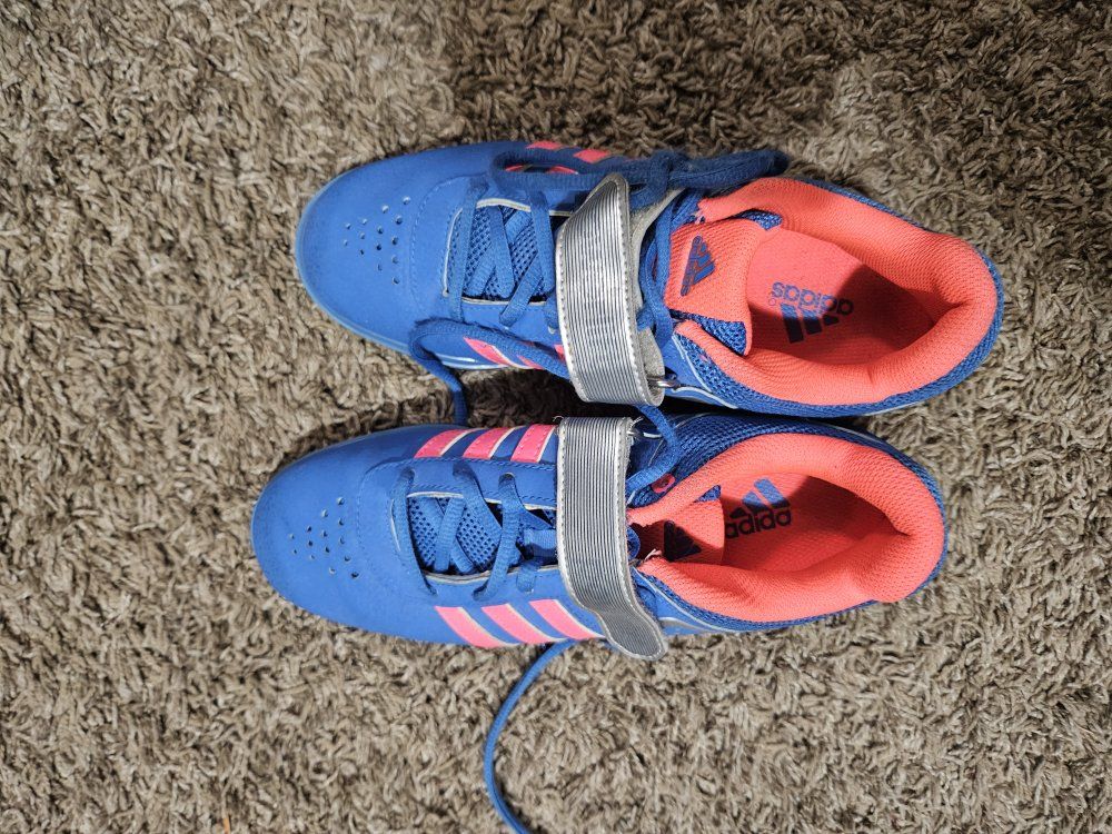 Adidas weightlifting shoes women 7.5
