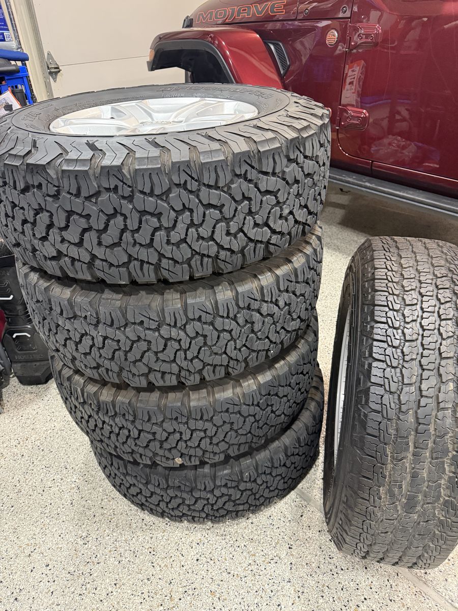 5 Jeep OEM Wheels + Tires