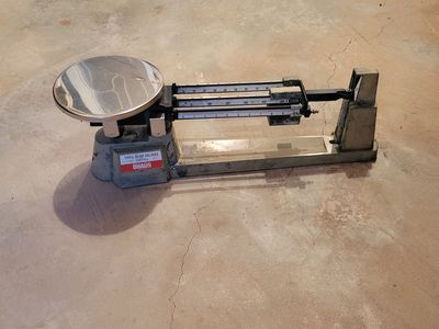 Triple Beam Balance Scale