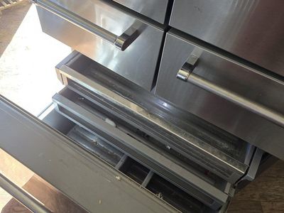 Kitchenaid refrigerator. Plugged in and working