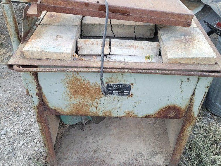speedy - forge model f 512
