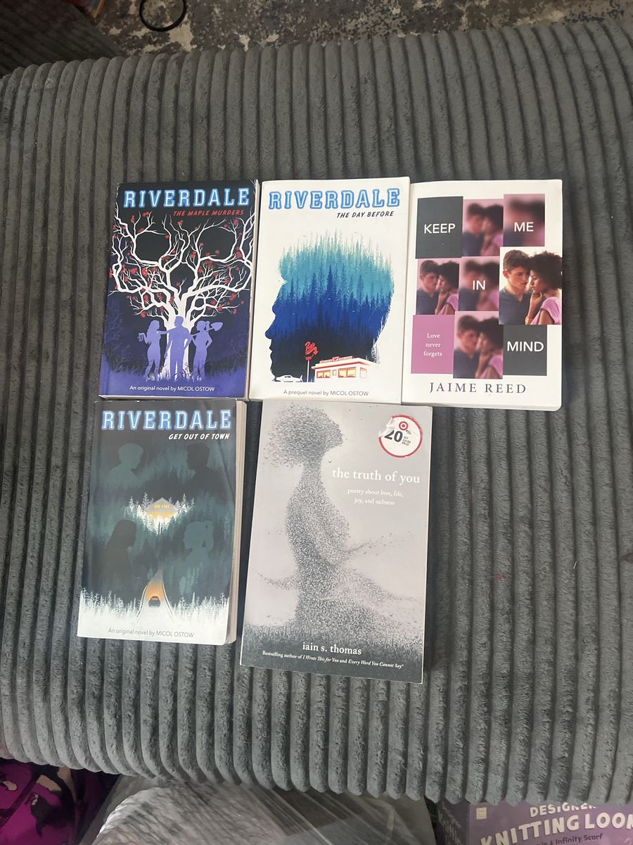 Lot of 5 YA Fiction and Poetry Paperback Books Riverdale Keep Me In Mind