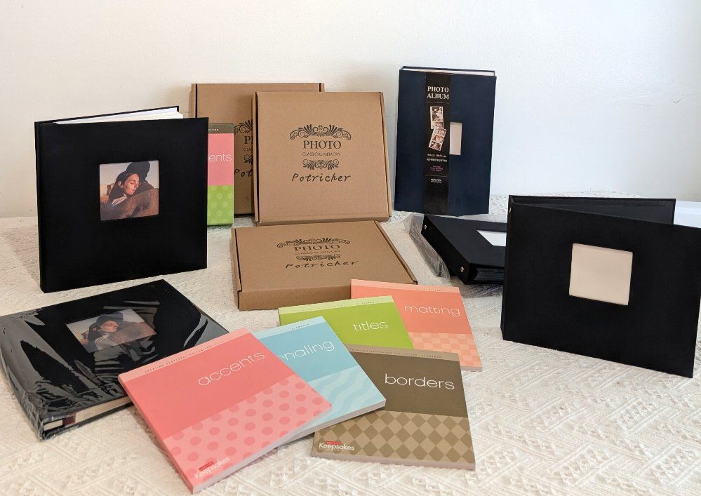 Photo Album & Scrapbooking Lot 