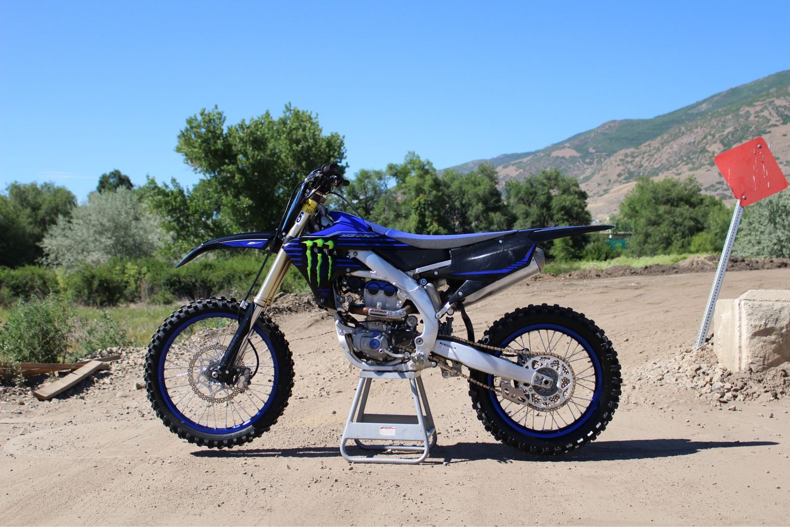 2023 YZ250 F MONSTER EDITION