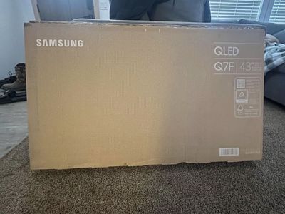 Samsung 43" Class Q7F Series QLED 4K UHD Smart TV (New in Box)