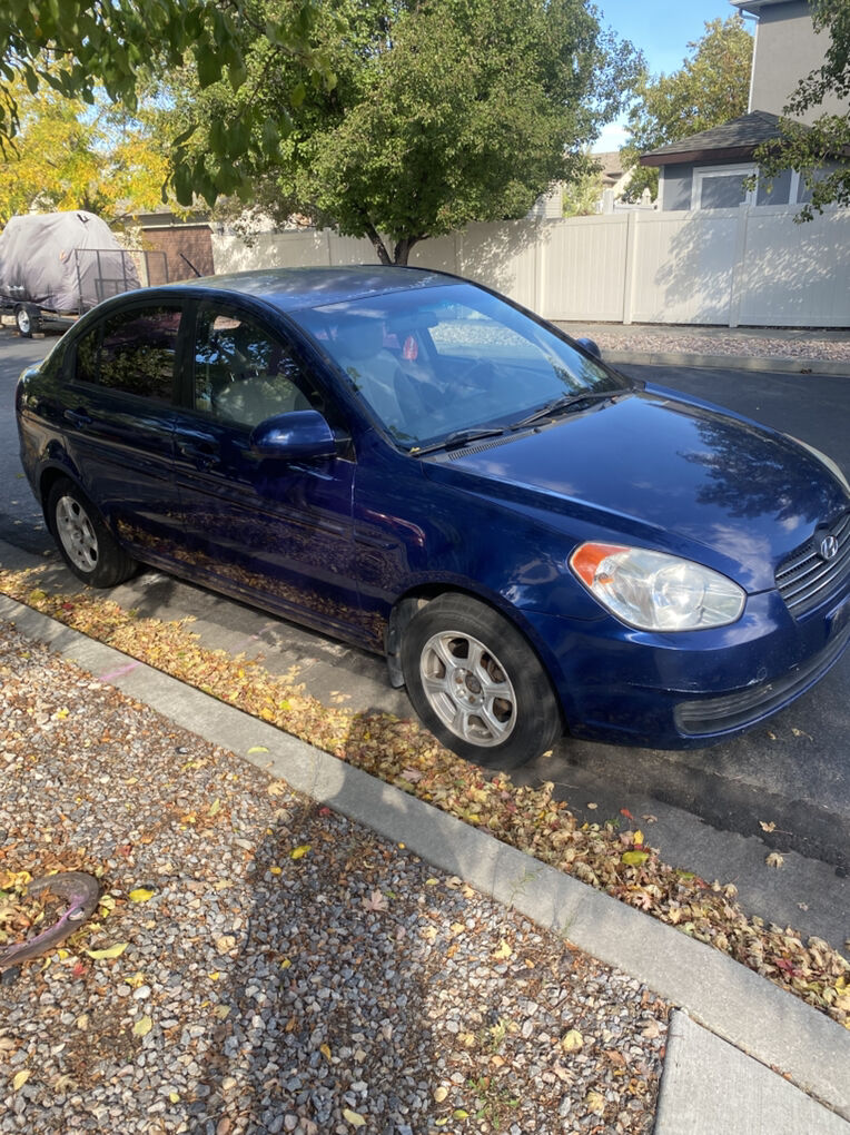 2009 HYUNDAI ACCENT