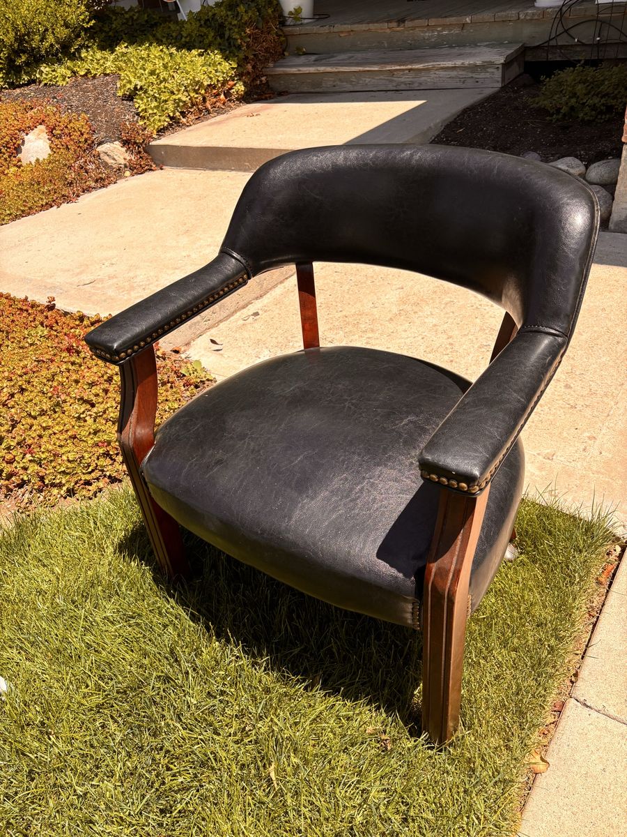 Executive Chair