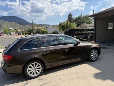 2011 Audi A4 2.0T quattro Avant Premium Plus