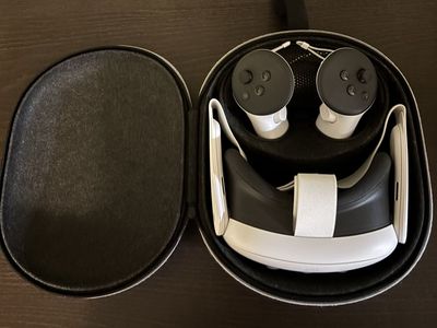 Meta Quest 3 + Official Meta Carrying Case