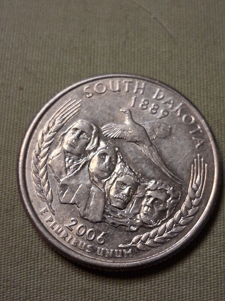 2006 South Dakota State Quarter - Mount Rushmore Design - Collectible US Coin