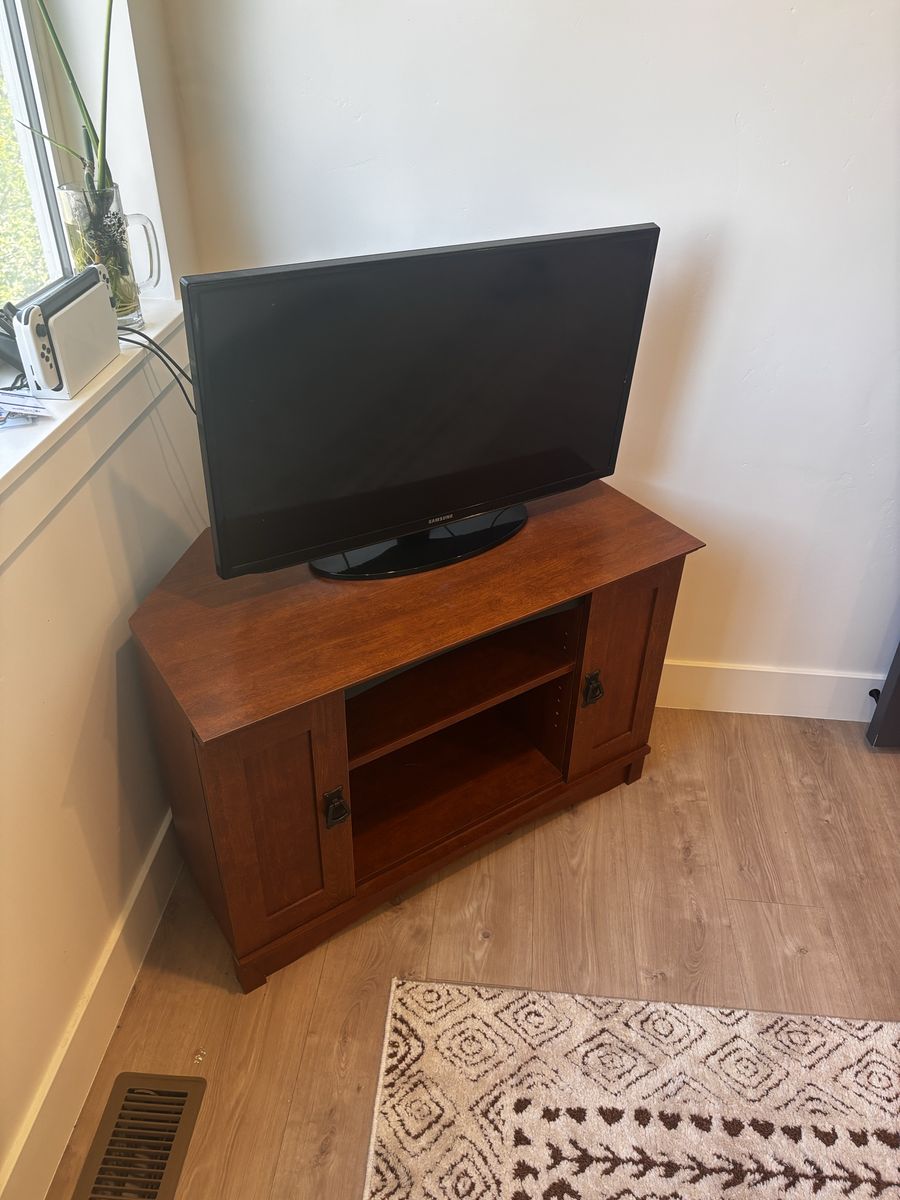 Corner Entertainment unit