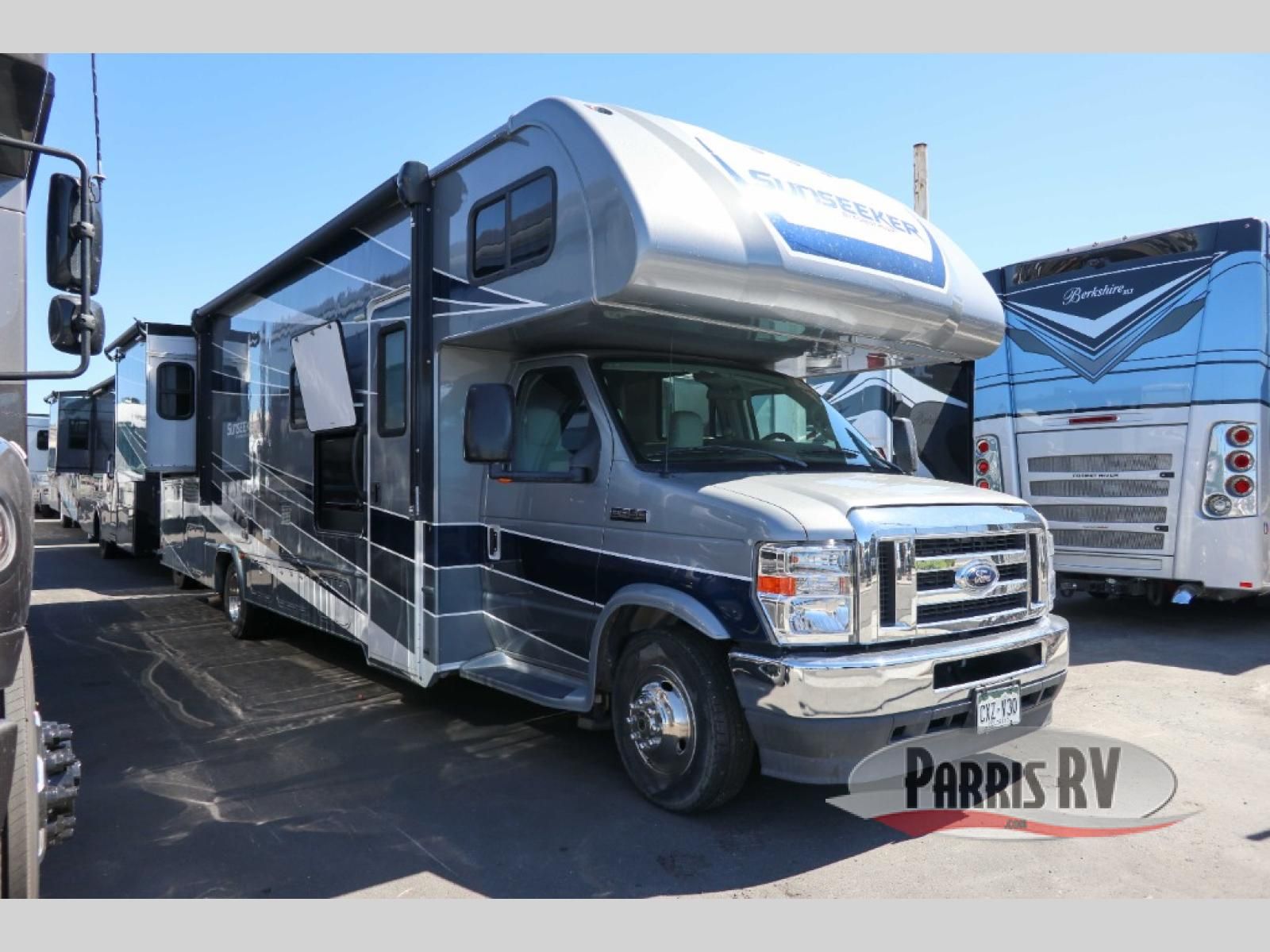 Used 2021 Forest River RV Sunseeker Classic 3010DS Ford