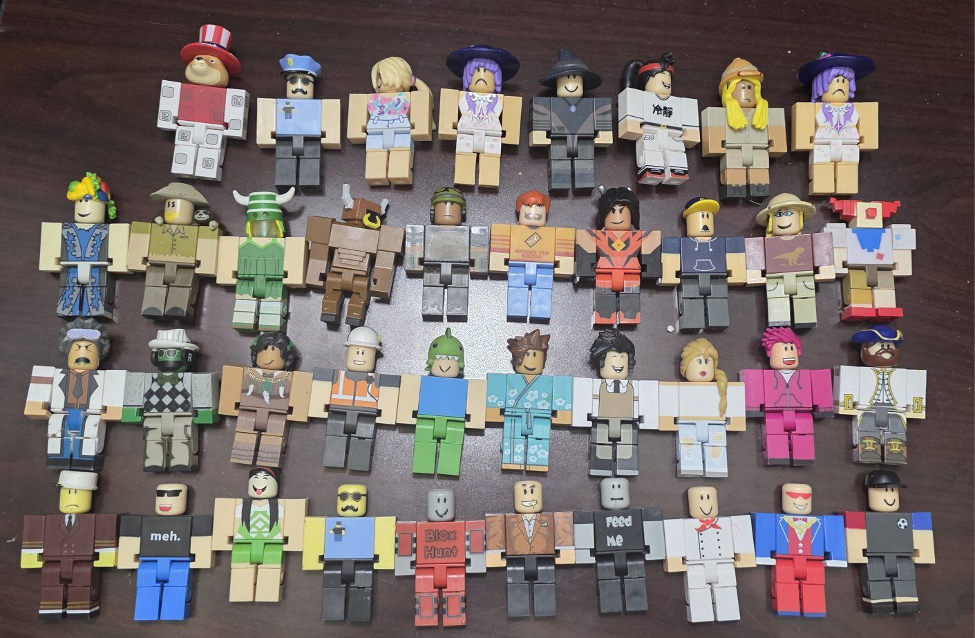 ROBLOX 38 Action Figures.