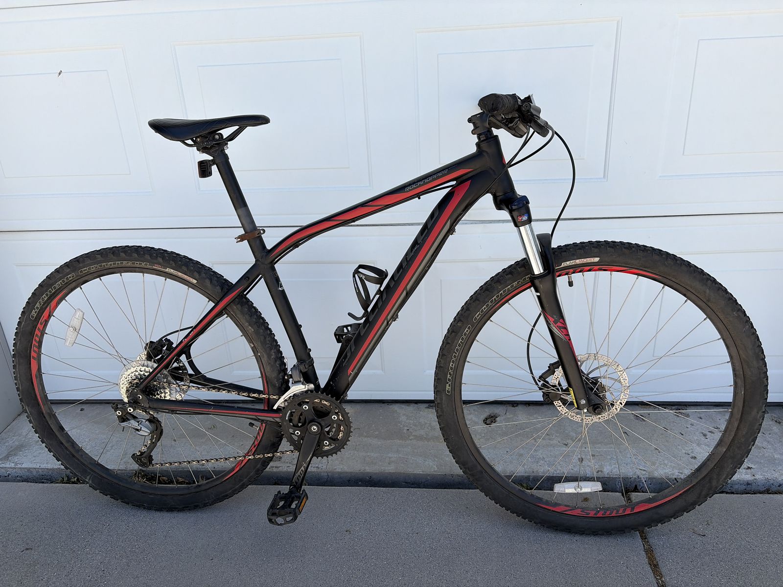 Specialized Rockhopper Sport (Large Frame) - 29" Wheels, 3x9 Setup