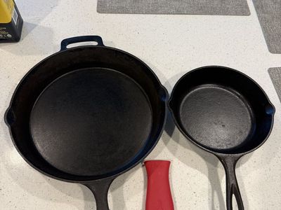 Lodge Cast Iron with Red Silicone Hot Handle Holder